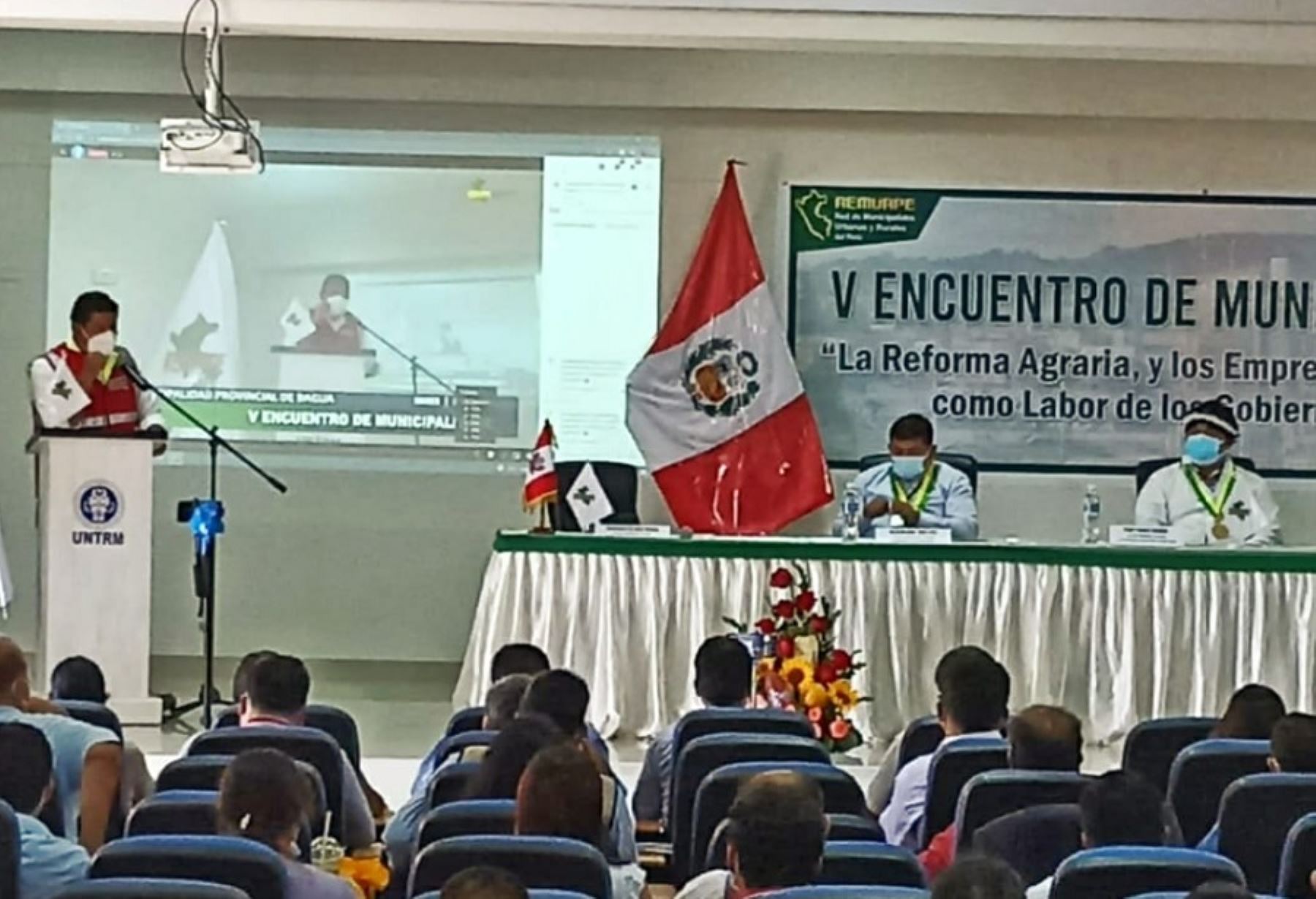En una nutrida agenda de trabajo, la Dirección General de Asuntos Ambientales del Ministerio de Transportes y Comunicaciones instaló dos importantes mesas técnicas de trabajo en Jaén (Cajamarca) y Bagua (Amazonas) para destrabar proyectos de inversión en el sector transportes.