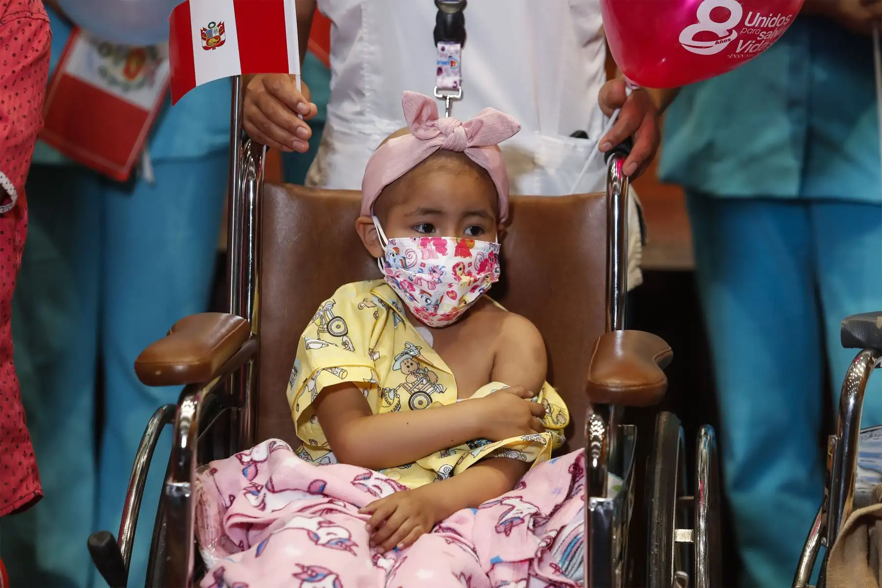 Niños del INSN-San Borja celebraron la llegada de la vacuna contra la covid-19 dirigida a menores entre 5 y 11 años.
Foto: ANDINA/Renato Pajuelo Niños del INSN-San Borja celebraron la llegada de la vacuna contra la covid-19 dirigida a menores entre 5 y 11 años.
Foto: ANDINA/Renato Pajuelo