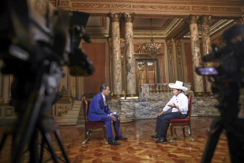 Presidente de la República brindó entrevista a medio internacional