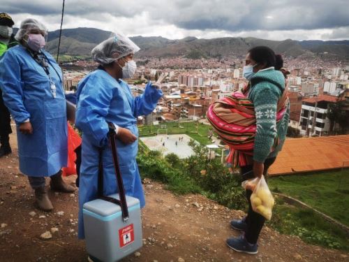 Más de 28,500 personas se vacunaron en Cusco contra la covid-19 durante la jornada “Vacuna Wasi” que organizó la Geresa Cusco.