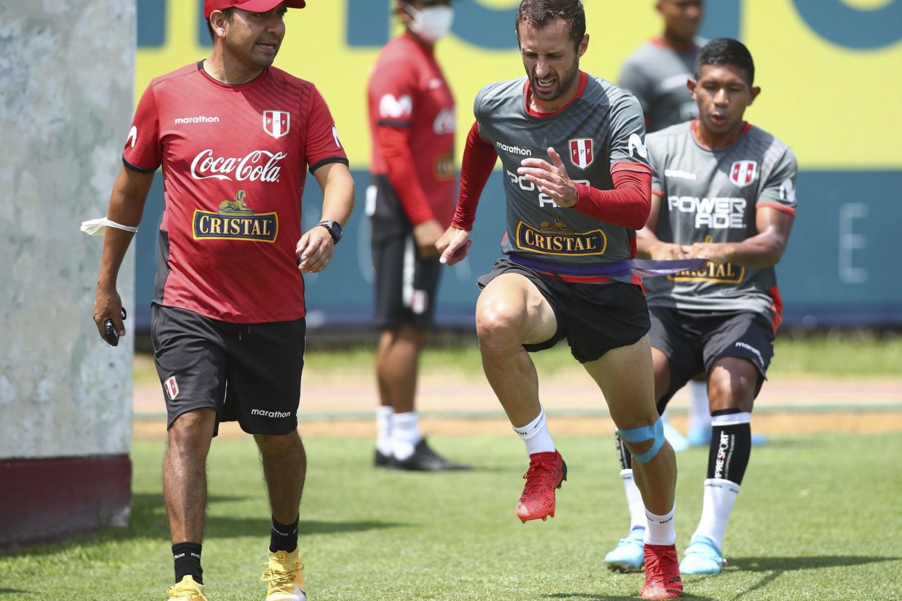 Perú sigue con su preparación de cara al duelo con Colombia en el Estadio Metropolitano de Barranquilla por la fecha 15 de las Clasificatorias.
Foto: ANDINA/FPF