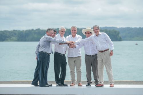 Fotografía oficial de la XVI Cumbre de la Alianza del Pacífico