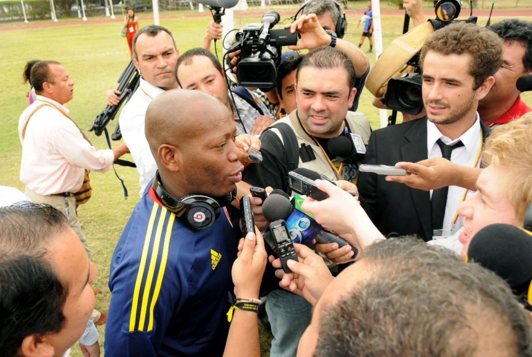 Faustino Asprilla dice que Colombia la tendrá complicado ante la selección peruana.