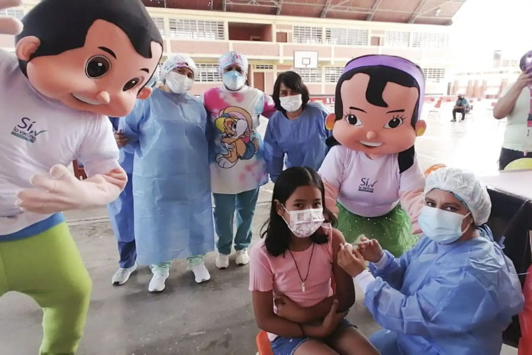 En la región Áncash se han abierto 107 puntos de vacunación que se encuentran publicados en las páginas de Facebook de las seis redes de salud. Foto: ANDINA/Difusión.