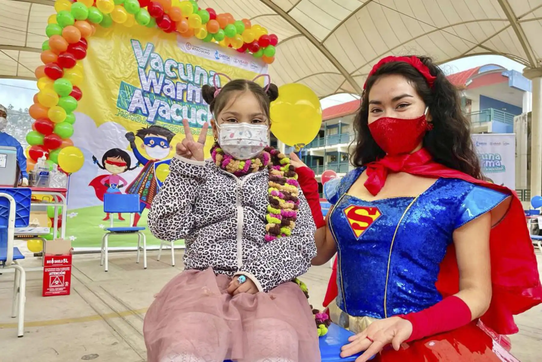 Comenzó la vacunación contra la covid 19 en Ayacucho para menores de edad. Son más de 87 mil niñas y niños de 5 a 11 años que recibirán su primera dosis de protección contra la covid 19. Las brigadas de Diresa Ayacucho se vienen movilizando a nivel regional para garantizar esta gran jornada. Foto: ANDINA/Minsa