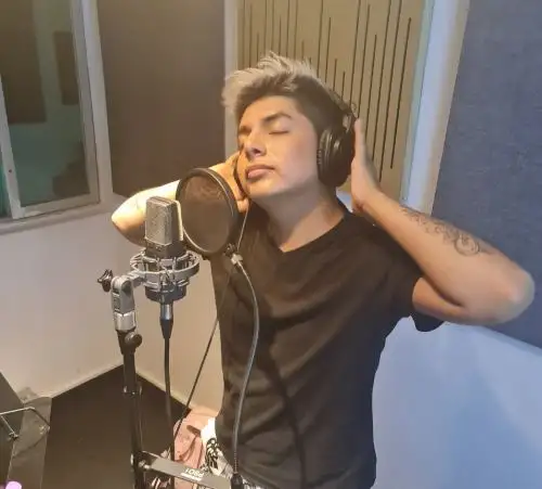 Norlam Vila, ex vocalista de Los 4 de Cuba hará dúo con Bryan Arámbulo.