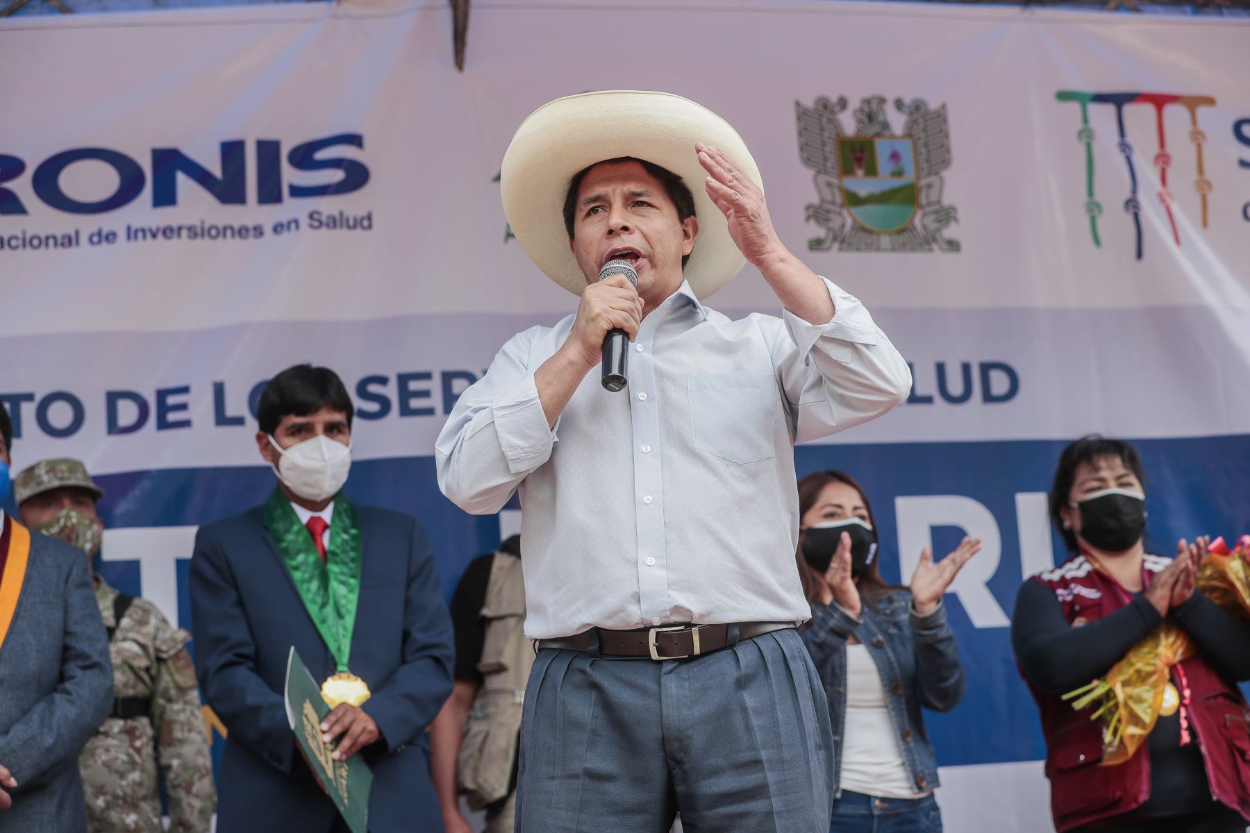 Presidente de la República, Pedro Castillo, visita la región Áncash para participar en la colocación de la primera piedra del Nuevo Hospital de Huari. Foto: ANDINA/Prensa Presidencia