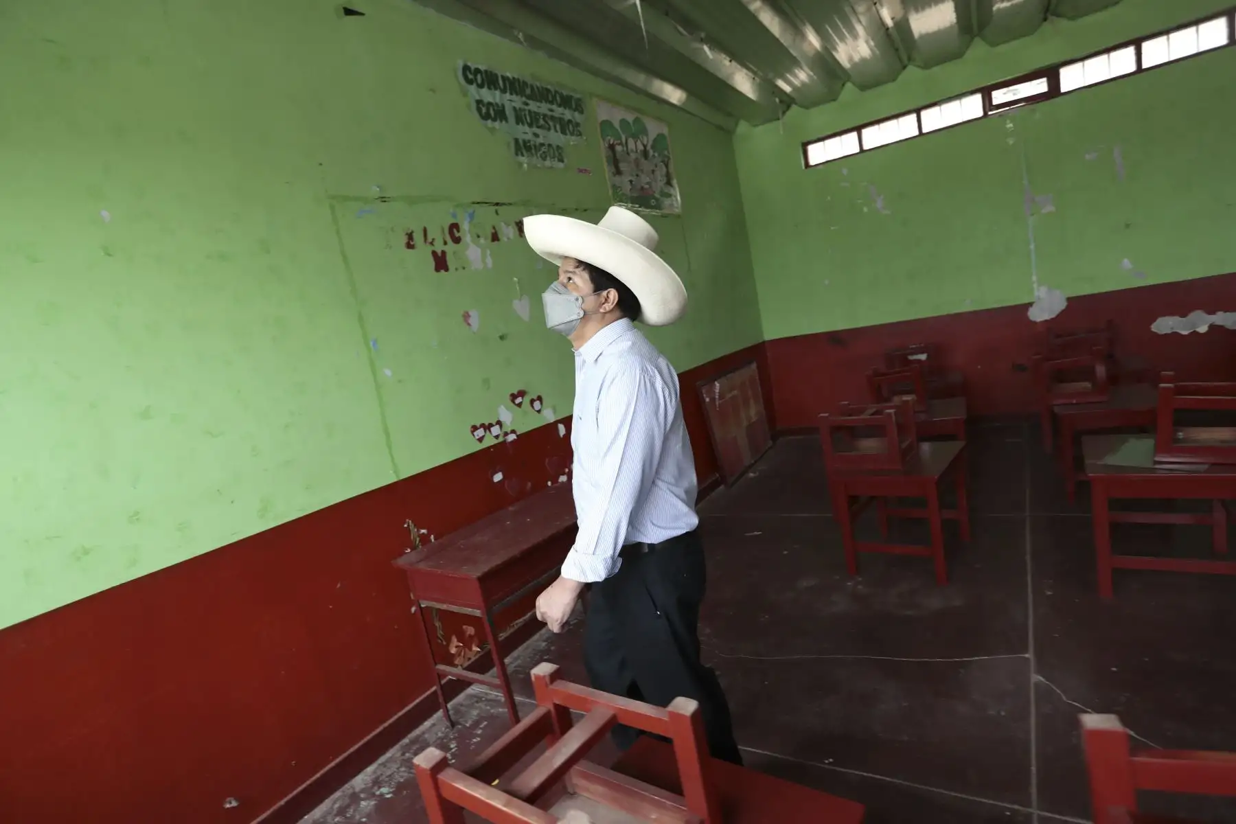 El presidente de la República, Pedro Castillo, inspecciona institución educativa Alfonso Ugarte 88109 y el muelle artesanal del distrito de Culebras, en la provincia de Huarmey, región Áncash. Foto: ANDINA/Prensa Presidencia