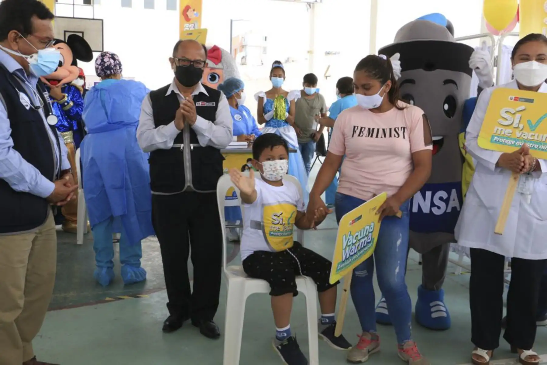 Para acercar la vacuna contra la covid-19 a más niños, el Instituto Nacional de Rehabilitación se convierte en un nuevo centro de vacunación, donde podrán acudir menores de 5 a 11 años con o sin comorbilidades. Foto: Minsa