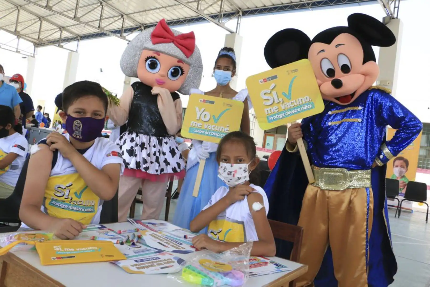 Para acercar la vacuna contra la covid-19 a más niños, el Instituto Nacional de Rehabilitación se convierte en un nuevo centro de vacunación, donde podrán acudir menores de 5 a 11 años con o sin comorbilidades. Foto: Minsa