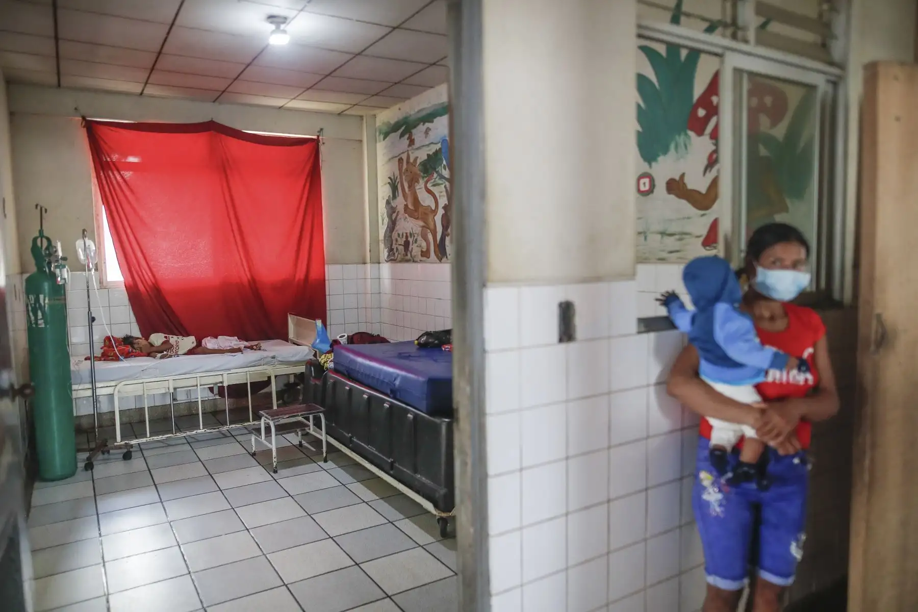 El presidente de la República, Pedro Castillo, realizó una visita de  inspección al Centro de Salud de Caballococha, en Loreto. Foto: ANDINA/Prensa Presidencia