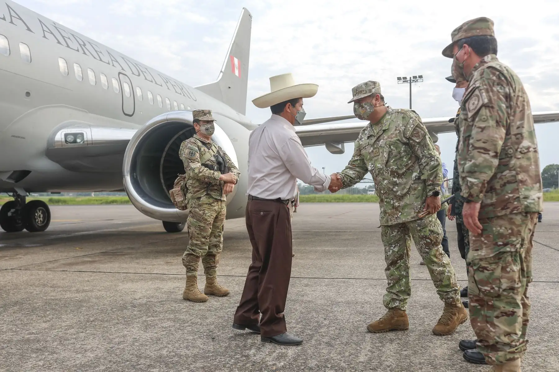 El presidente de la República, Pedro Castillo, realizó una visita de  inspección al Centro de Salud de Caballococha, en Loreto. Foto: ANDINA/Prensa Presidencia