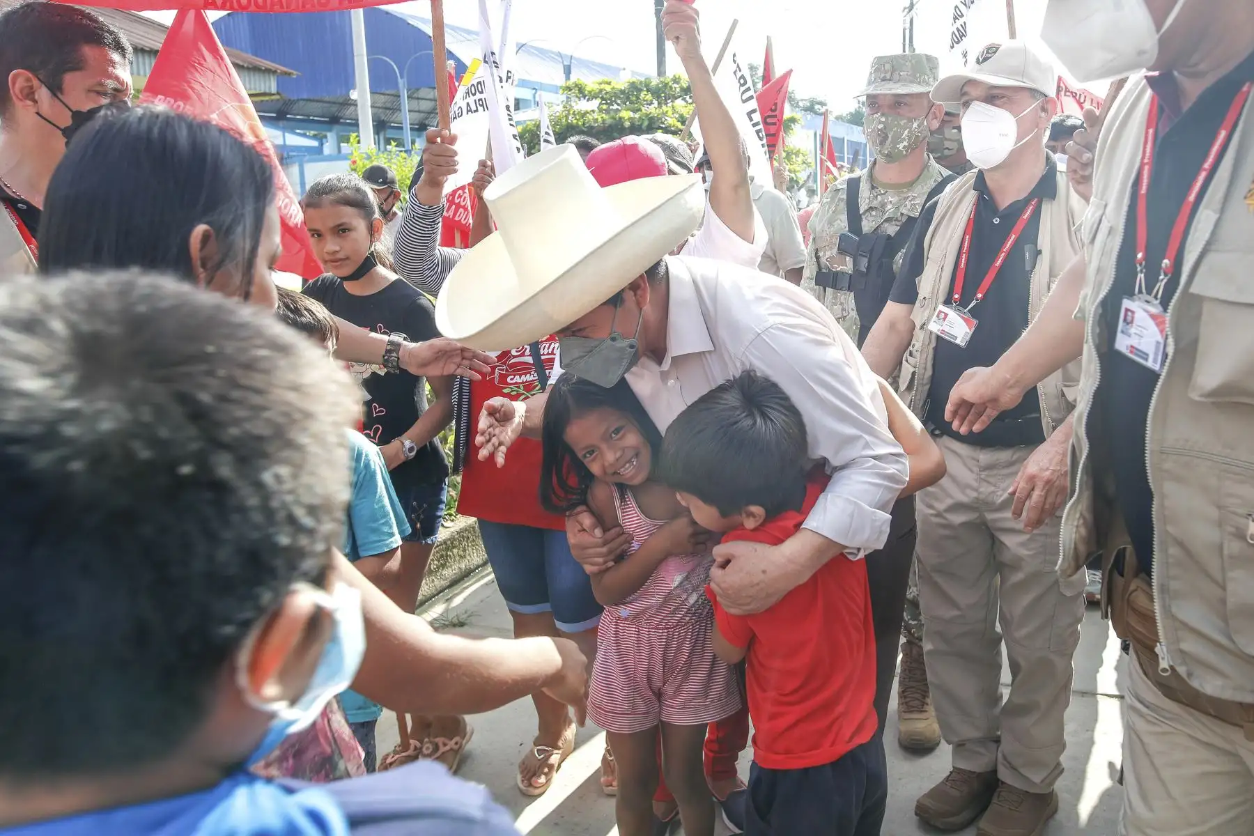 El presidente de la República, Pedro Castillo, supervisó jornada de vacunación pediátrica contra el covid-19, en la ciudad de Caballococha, región Loreto. Foto: ANDINA/Prensa Presidencia