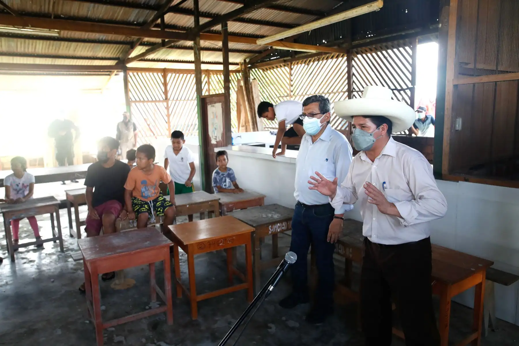 Presidente Castillo visita la I.E. Miguel Acosta Oyarce de Caballococha en Loreto. Foto: ANDINA/Prensa Presidencia