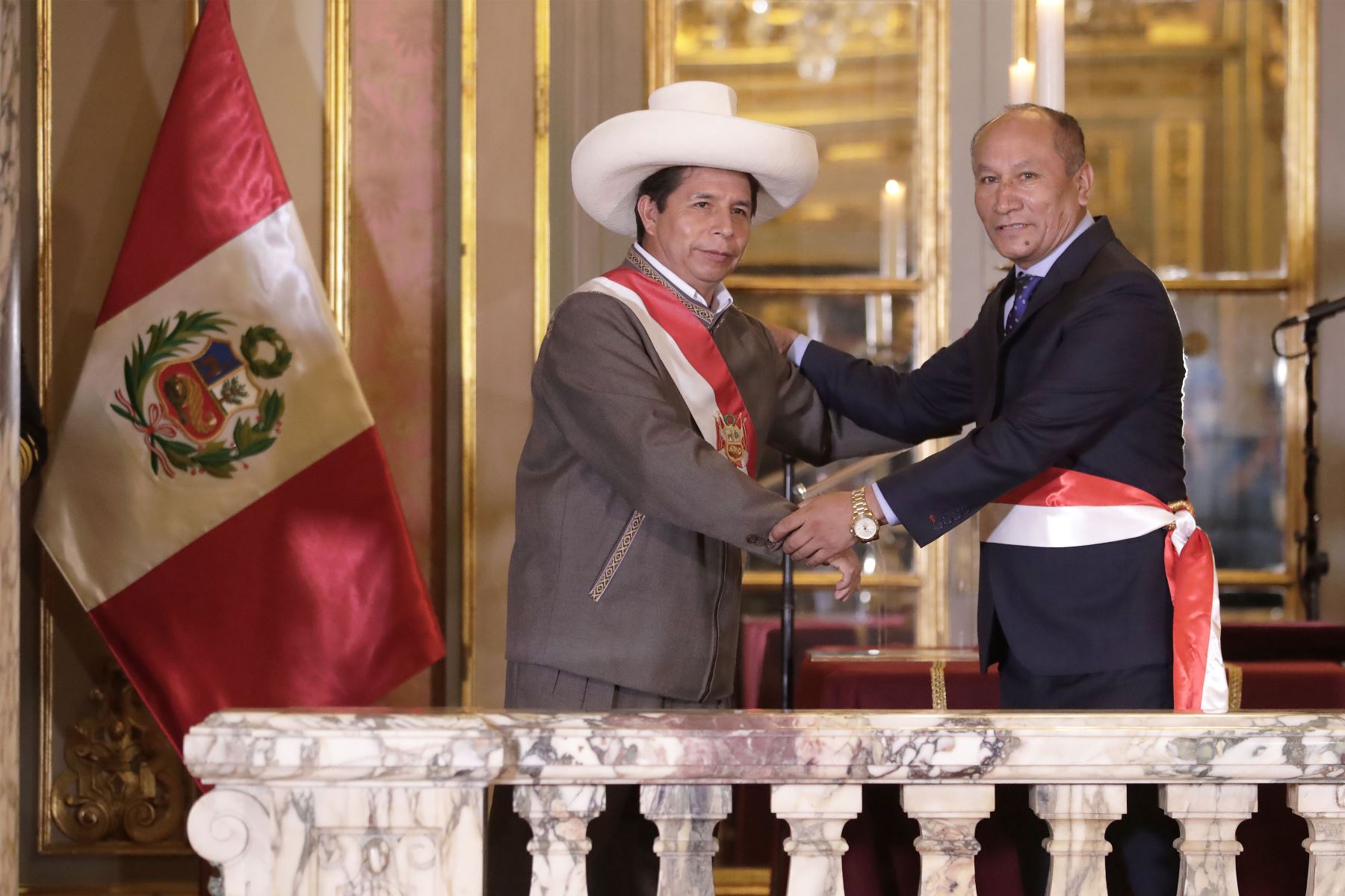 Presidente Castillo toma juramento al ministro de Transportes y Comunicaciones, Juan Francisco Silva Villegas.
Foto: ANDINA/Prensa Presidencia