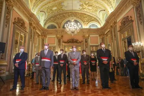 Presidente Castillo toma juramento a nuevos ministros de Estado