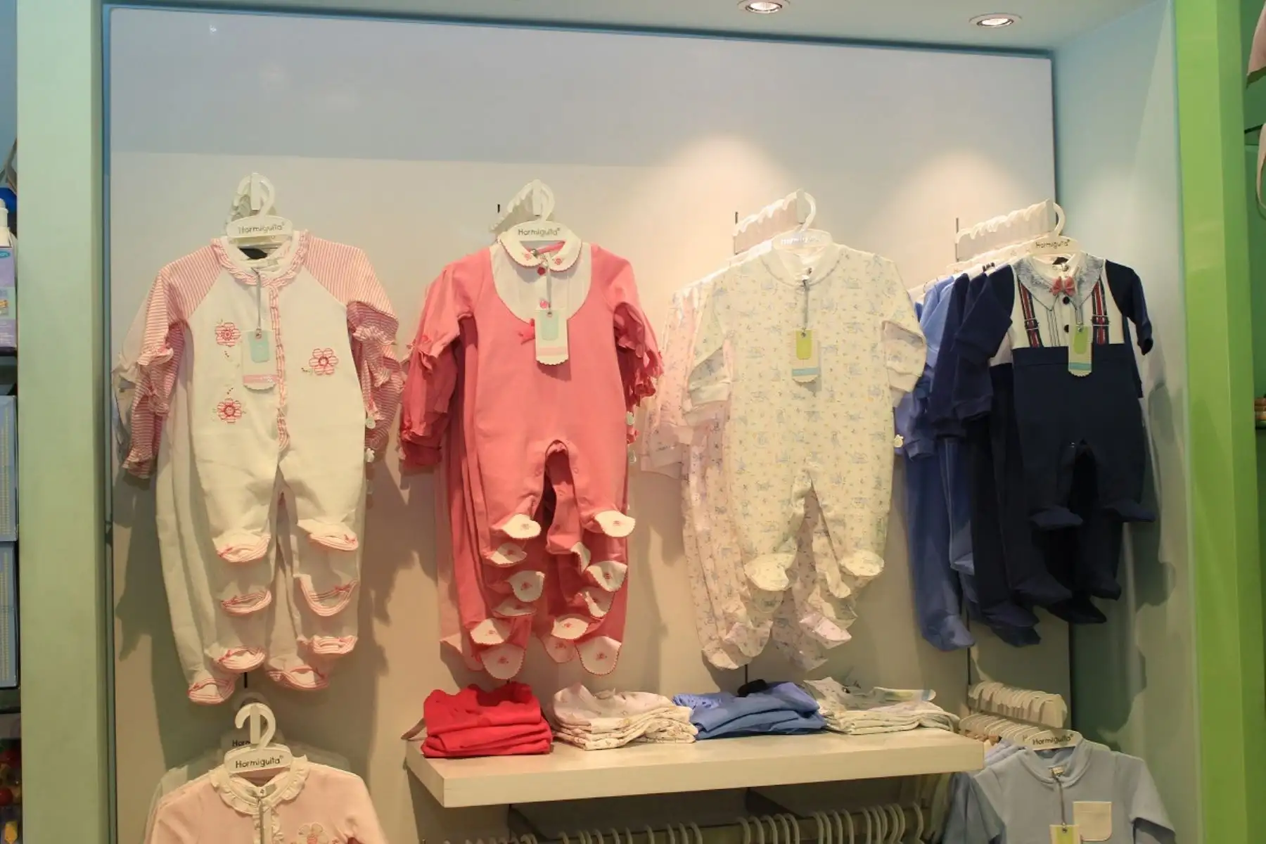 Ropa de bebé. Foto: Cortesía.