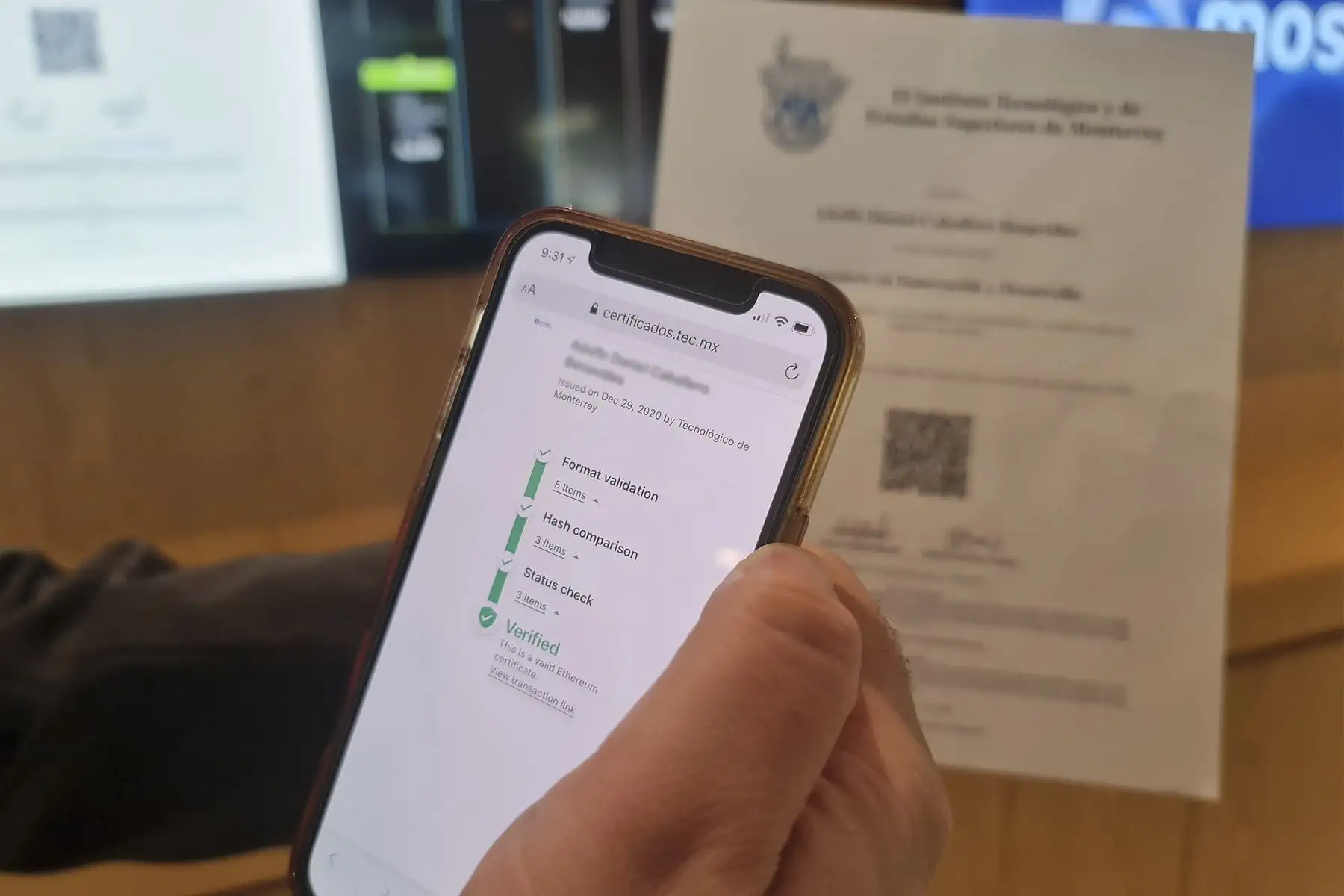 . El documento y los metadatos registrados no pueden ser modificados por lo que se garantiza su autenticidad.