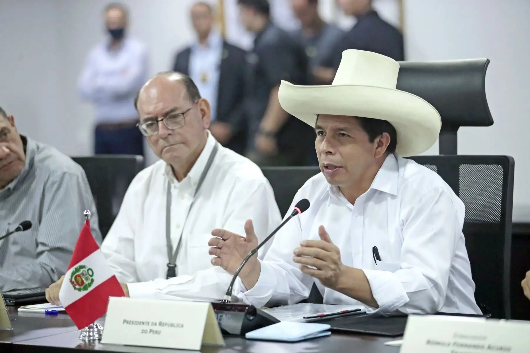 Reunión entre los presidentes Pedro Castillo y Jair Bolsonaro en Porto Velho, Brasil. En el encuentro dialogan sobre la conexión multimodal, el comercio, la cooperación fronteriza, entre otros. Foto: ANDINA/Prensa Presidencia