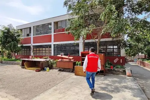 Contraloría supervisa más de 6,000 colegios públicos antes del regreso a las aulas. ANDINA/Difusión.