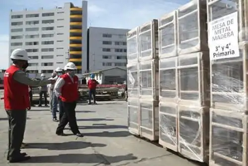 Minedu: se entregarán más de 20,000 bienes de mobiliario a 69 colegios. Foto: ANDINA/Difusión.