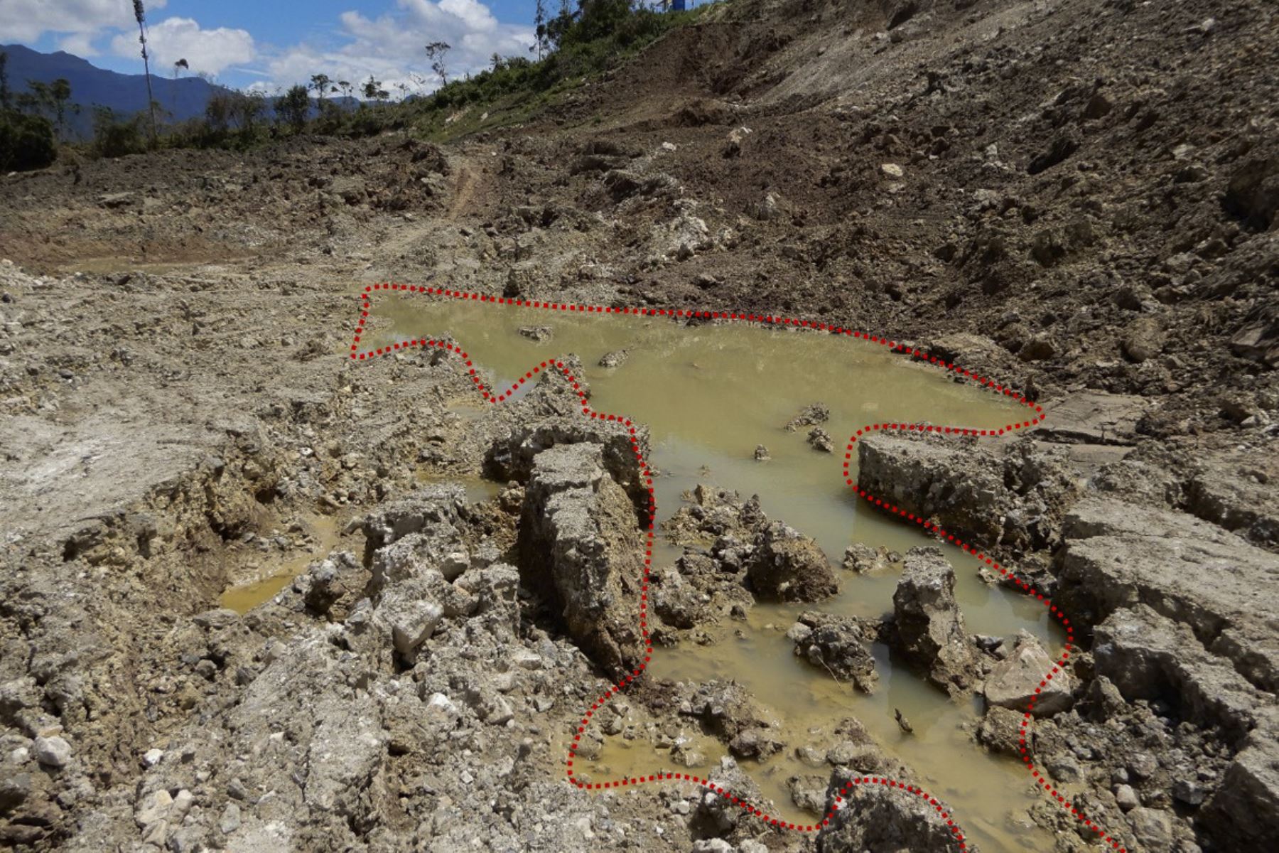 El Ingemmet hizo una evaluación de peligros geológicos por deslizamientos en el distrito de Recta, provincia Bongará, departamento de Amazonas. Foto: ANDINA/Ingemmet