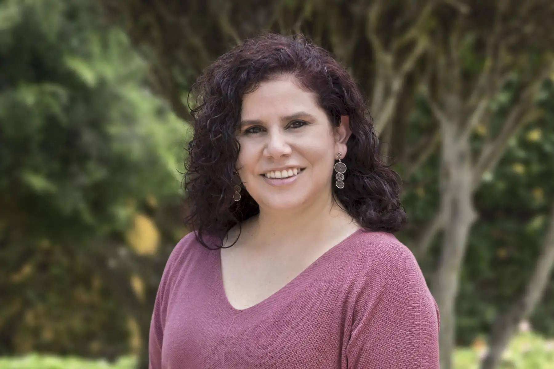 En paralelo a su labor como investigadora, la doctora Layla es docente en la PUCP, es la primera profesora principal de la carrera de  Ingeniería Informática. Foto: PUCP