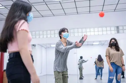 Escuela Nacional Superior de Arte Dramático presenta talleres.