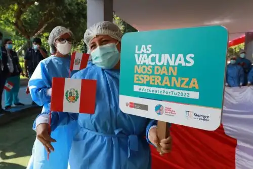 Perú inició el descenso de la tercera ola de covid-19. ANDINA/Héctor Vinces