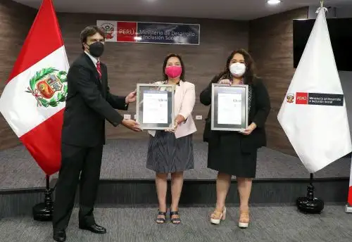 Programa Pensión 65 recibe recertificaciones ISO por gestiones de calidad y antisoborno
