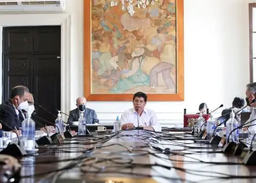 Presidente Pedro Castillo lidera primera sesión del Gabinete Ministerial dirigido por Aníbal Torres.