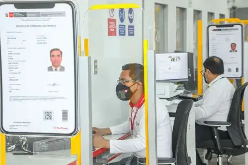 El MTC exhorta a la ciudadanía a realizar estos procedimientos sin usar tramitadores. Foto: MTC