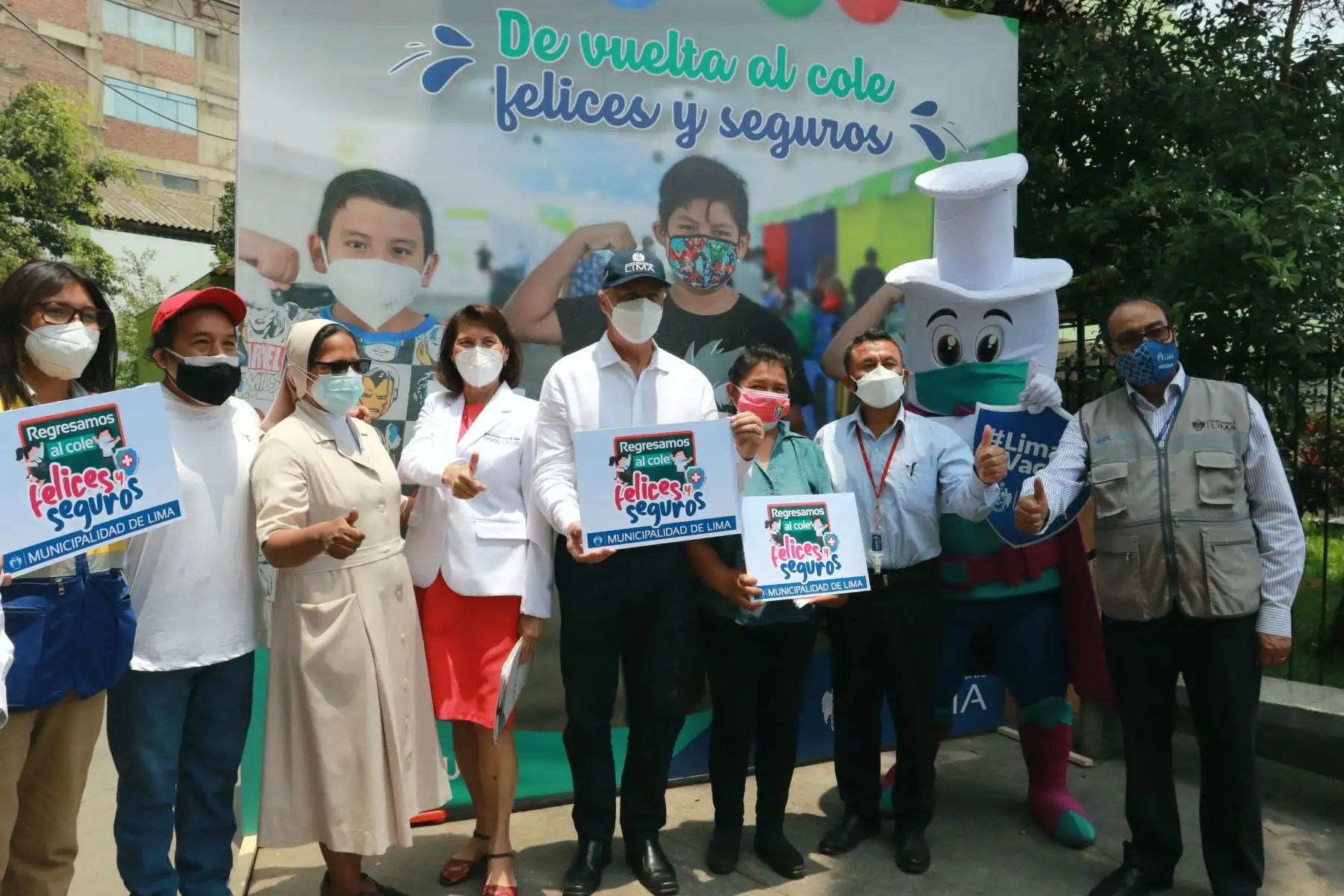Alcalde de Lima, Jorge Muñoz participa de la campaña "Regresamos al cole felices y seguros" con diversas actividades educativas.
Foto: ANDINA/Héctor Vinces
