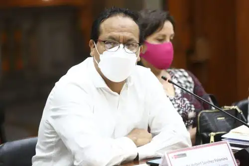 Ministro de Comercio Exterior y Turismo, Roberto Sánchez.