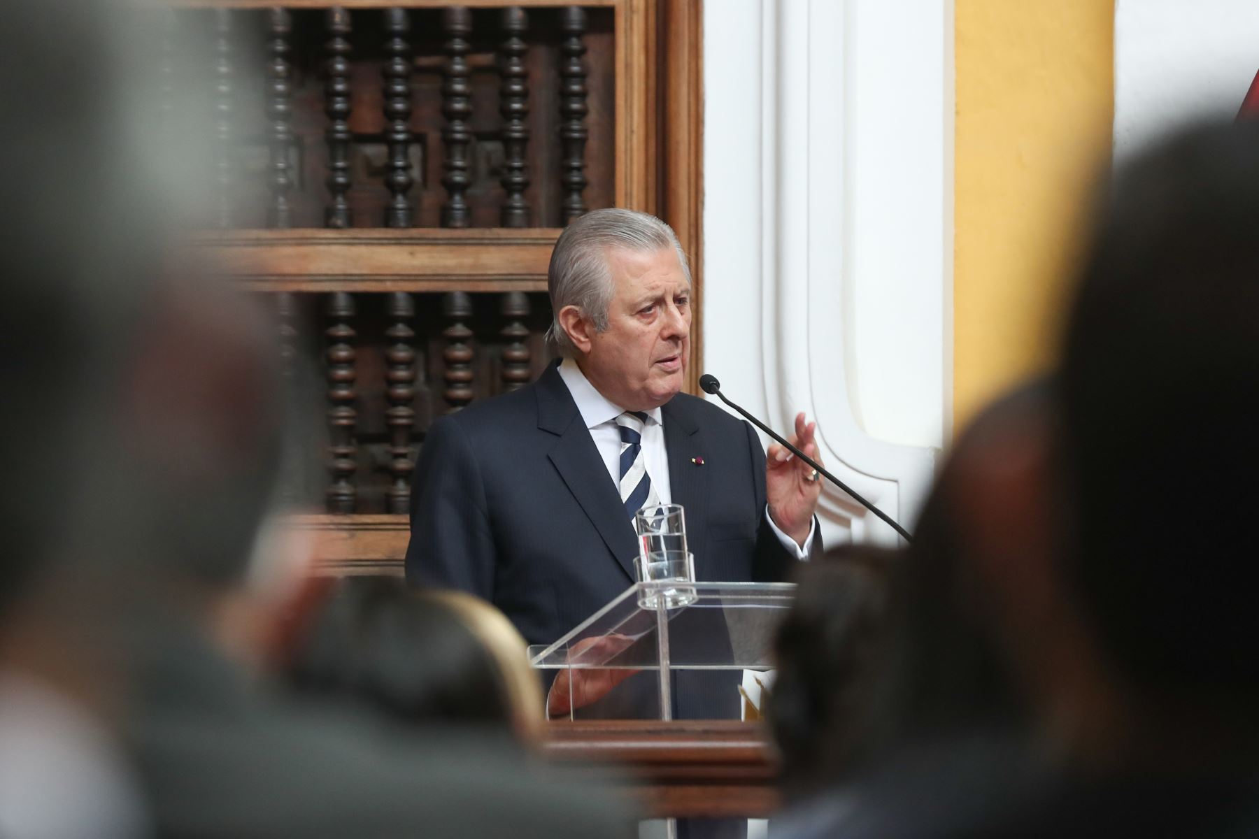 Embajador de Perú en España, Oscar Maúrtua. Foto: ANDINA/Carla Patiño Ramírez.