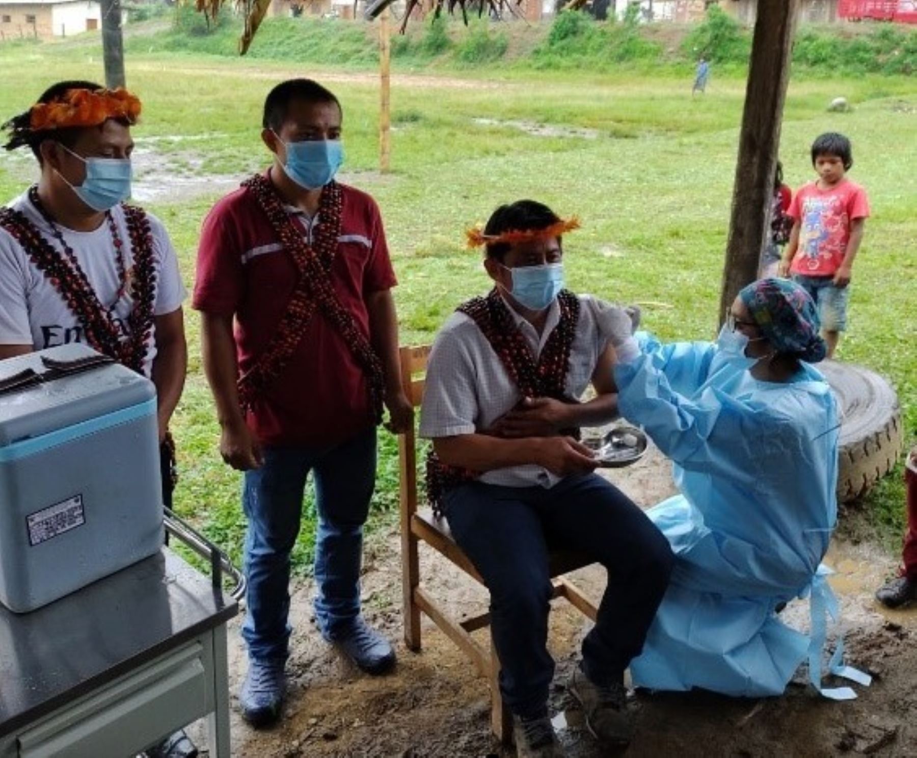 Conoce a los líderes indígenas Awajún de San Martín y Cajamarca que dieron el ejemplo y se pusieron la tercera dosis de la vacuna contra la covid-19.