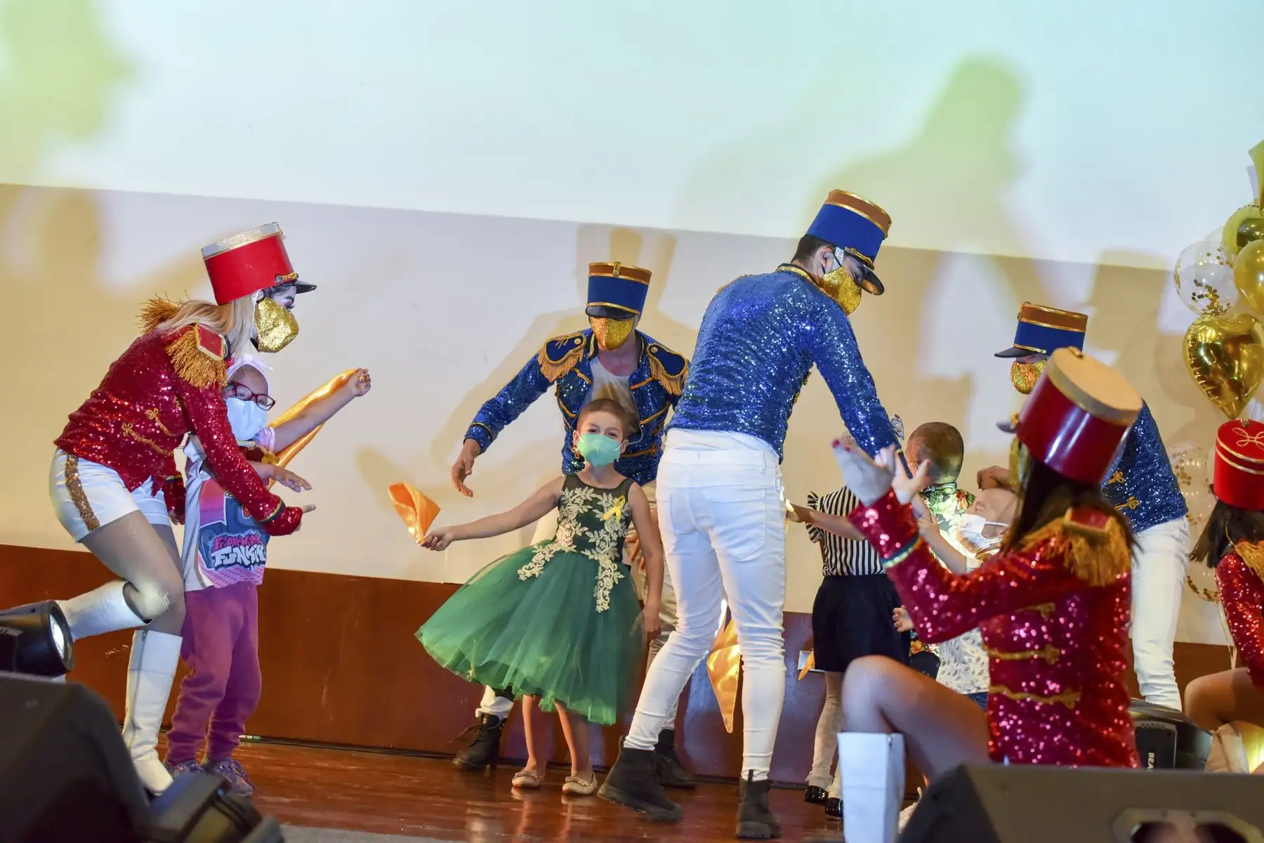 El Instituto Nacional de Salud del Niño de San Borja realizó un homenaje especial a los pacientes con leucemias y otras enfermedades oncológicas y exhortó a la población a donar sangre y plaquetas a pocos días del Día Internacional de contra el Cáncer Infantil, que se conmemora este 15 de febrero. Foto: Difusión