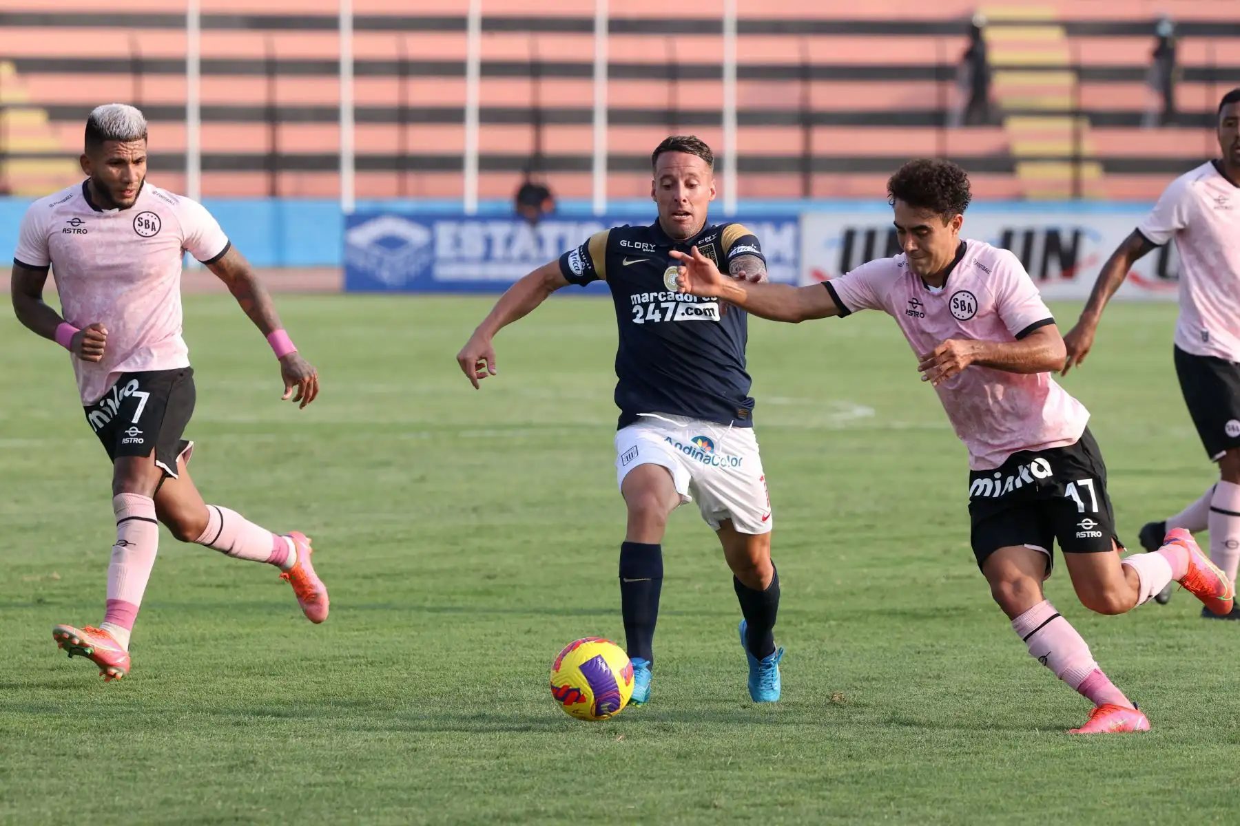 Alianza Lima y  Sport Boys se enfrentan por la segunda fecha de la Liga 1 en el Miguel Grau del Callao. Foto: Liga 1
Foto: ANDINA/Vidal Tarqui