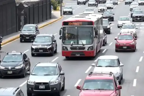 Como parte de esta estrategia, se pondrán en marcha las cámaras de videovigilancia implementadas a lo largo de los corredores viales, como el corredor rojo. Foto: ANDINA/Difusión