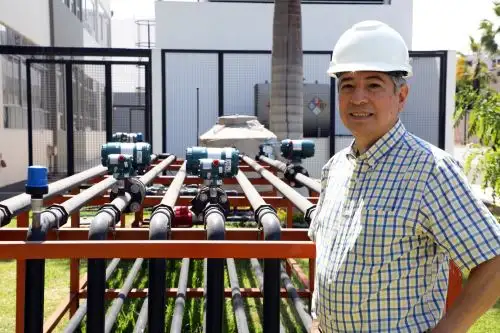 Los investigadores han diseñado un software exclusivo para la detección de derrames que trabaja de manera continua. Foto: PUCP