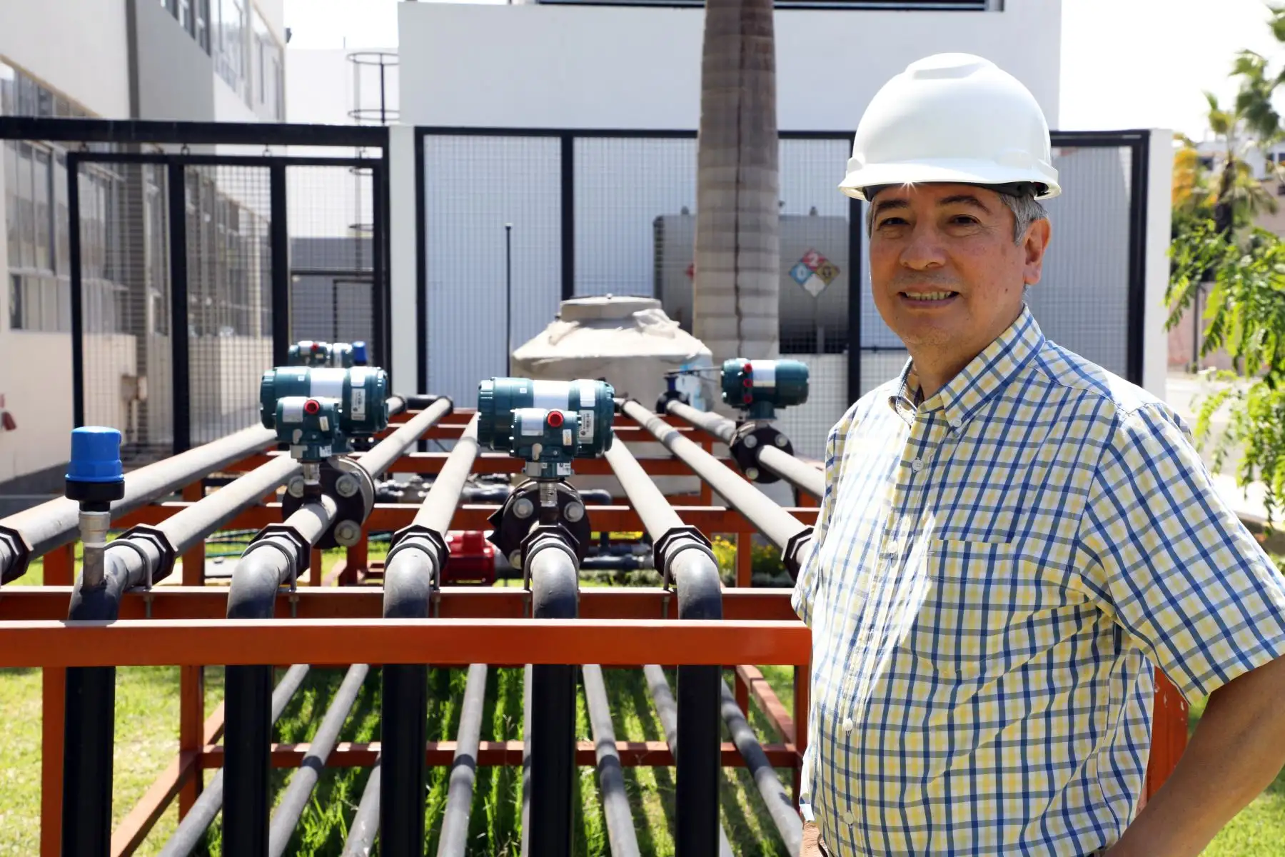 Los investigadores han diseñado un software exclusivo para la detección de derrames que trabaja de manera continua. Foto: PUCP
