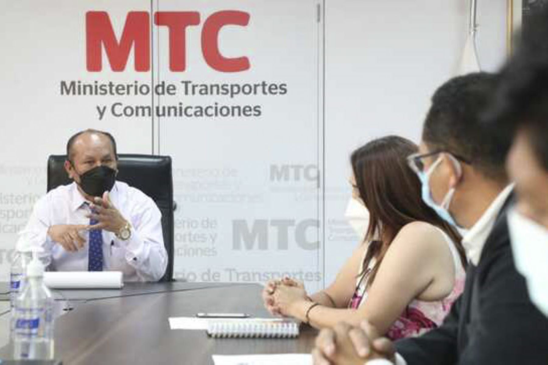 Ministro de Transportes y Comunicaciones, anuncia acciones para viabilizar la ejecución del Terminal Portuario de Lambayeque. Juan Silva ANDINA/Difusión