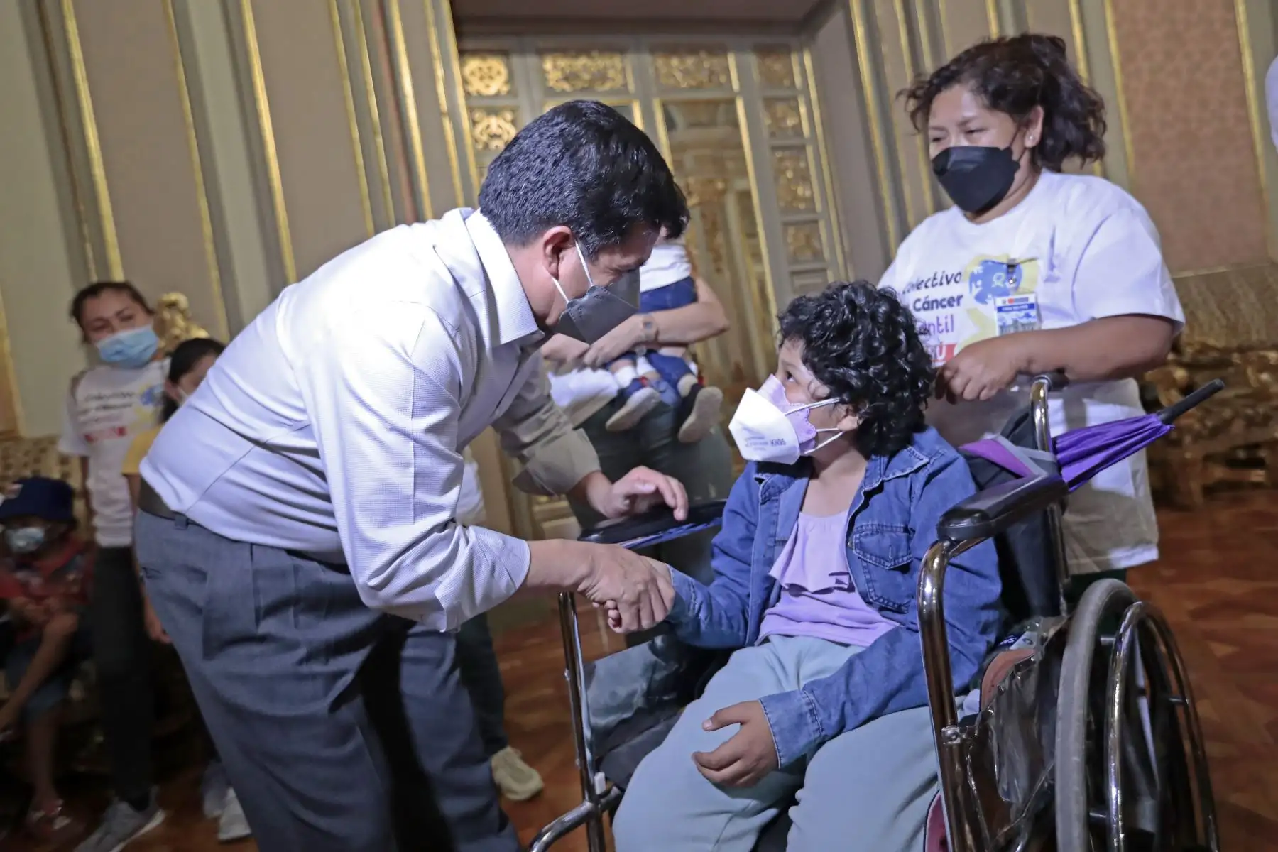 Presidente Pedro Castillo sostuvo reunión con familiares del colectivo Ley Cáncer Infantil, y compartió algunos momentos con los menores de edad en Palacio de Gobierno, al conmemorarse el Día Internacional del Cáncer Infantil. Foto: ANDINA/Presidencia Perú