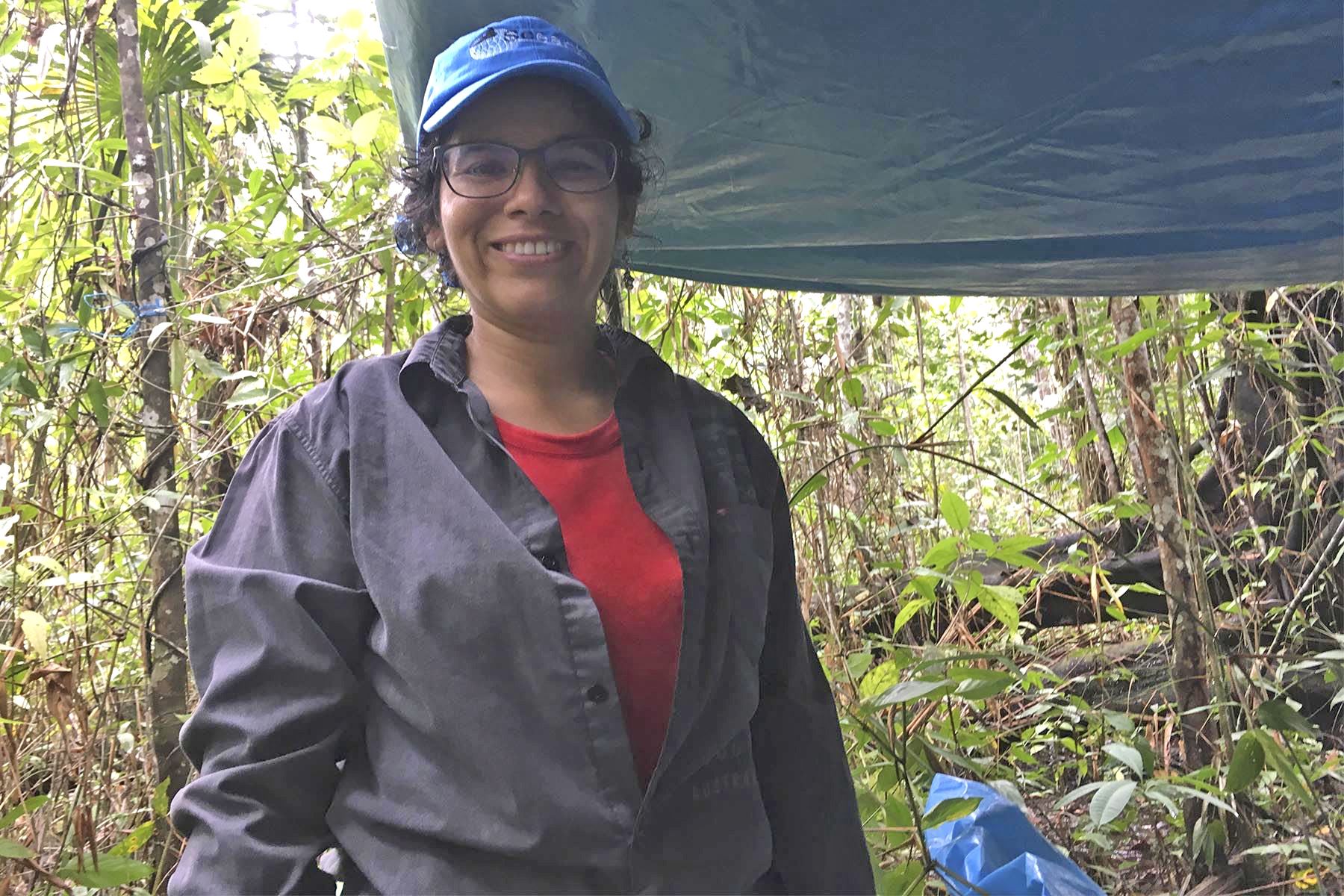 La doctora Eurídice Honorio, investigadora de la Universidad de St Andrews, analizó las zonas altamente degradadas y lugares productivos de aguaje en Iquitos.