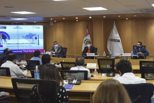 El MTC gestionará y asesorará la construcción de un moderno teleférico para Huamanga, Foto: ANDINA/difusión.