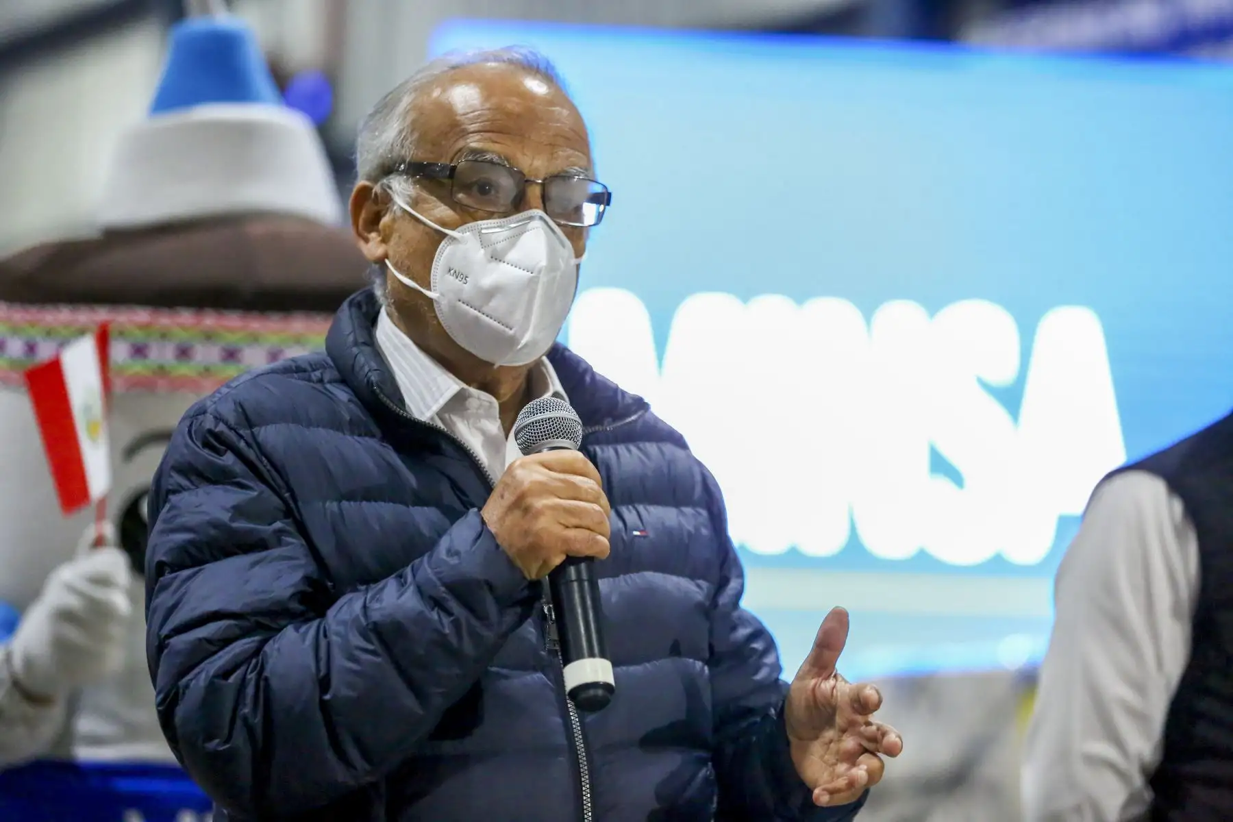 Ministros reciben un nuevo lote de 624 000 dosis de vacunas pediátricas contra la Covid 19 del laboratorio Pfizer. Con este nuevo arribo se seguirá atendiendo la demanda de vacunación de las niñas y niños de 5 a 11 años. Foto: ANDINA/PCM