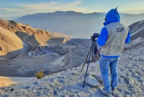 Desde el 2019, el Instituto Geofísico del Perú, a través del Centro Vulcanológico Nacional, vigila en tiempo real la actividad del volcán Huaynaputina, ubicado en la región Moquegua.