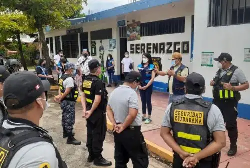 Personal de la Jefatura Zonal de Migraciones en Huancayo, junto a personal policial y del serenazgo, intervinieron en operativos inopinados realizados en la provincia de Satipo, región Junín, a 133 ciudadanos extranjeros, de los cuales 13 se encontraban sin ninguna documentación, siendo puestos a disposición de la Policía Nacional del Perú en calidad de detenidos.
