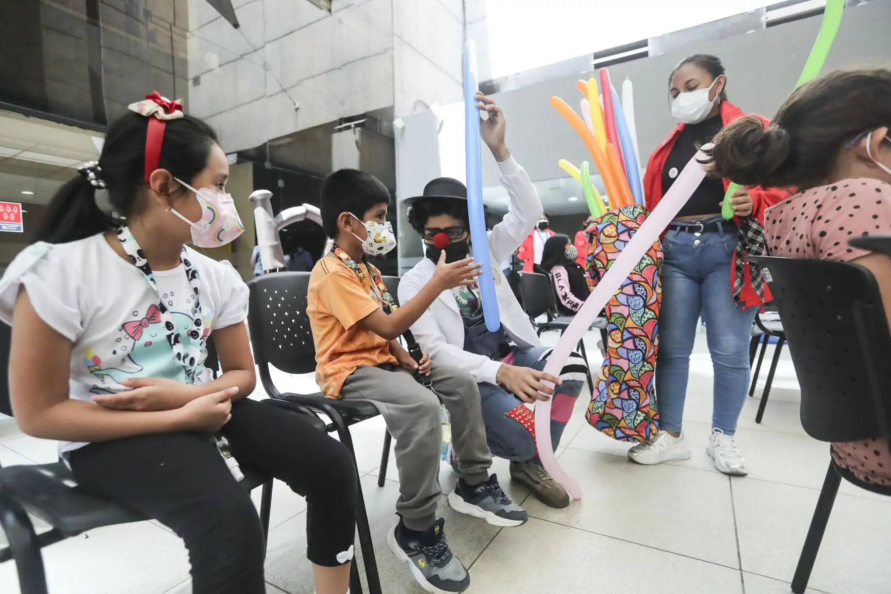 El Ministerio de Salud, a través de la Dirección de Redes Integradas de Salud (Diris) Lima Centro, junto al Ministerio de Cultura, llevaron a cabo este sábado 19 y domingo 20 de febrero el Festival de las Artes y la Salud “VacunArte”. Foto: ANDINA/Carla Patiño Ramírez