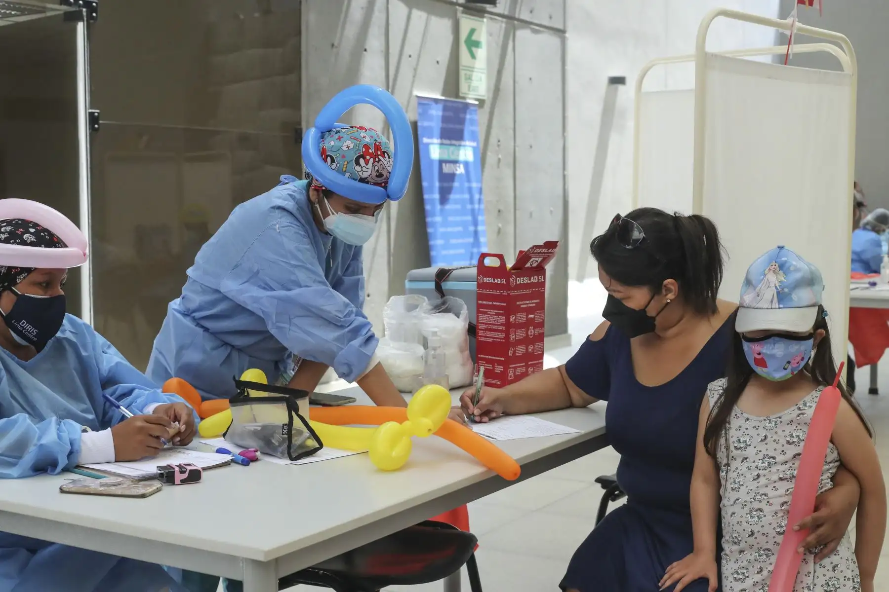 El Ministerio de Salud, a través de la Dirección de Redes Integradas de Salud (Diris) Lima Centro, junto al Ministerio de Cultura, llevaron a cabo este sábado 19 y domingo 20 de febrero el Festival de las Artes y la Salud “VacunArte”. Foto: ANDINA/Carla Patiño Ramírez
